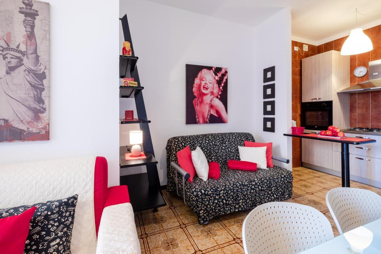 086 - Sunshine Home, 5 Minuti Dalla Spiaggia - Parcheggio Privato Gratis Incluso Оспедалети Екстериор снимка