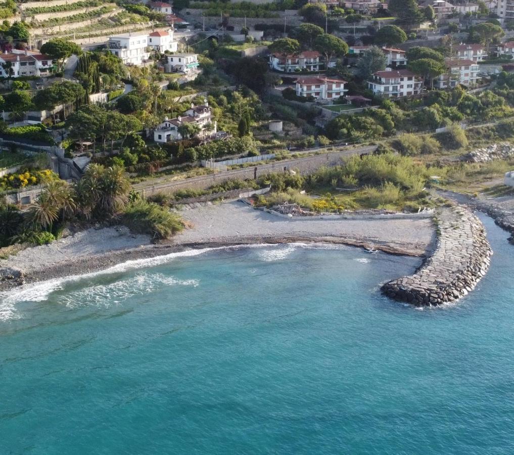 086 - Sunshine Home, 5 Minuti Dalla Spiaggia - Parcheggio Privato Gratis Incluso Оспедалети Екстериор снимка